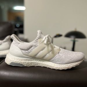 Adidas Ultraboost DNA triple white